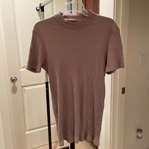 Men’s Ribbed Slim-Fit Shirt with Mockneck, size M